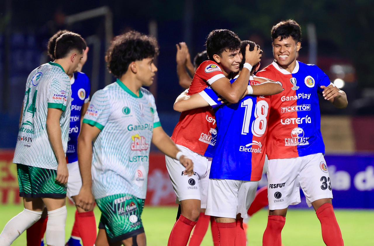 FAS da miedo y clasifica a los cuartos de final de la Copa