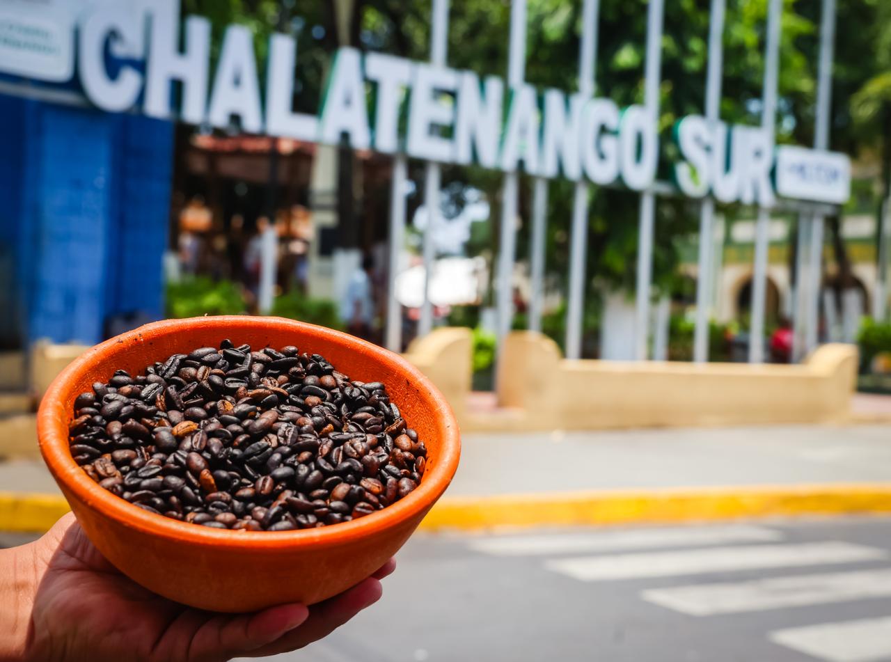 Realizan el IV Festival del Café en el distrito de Chalatenango