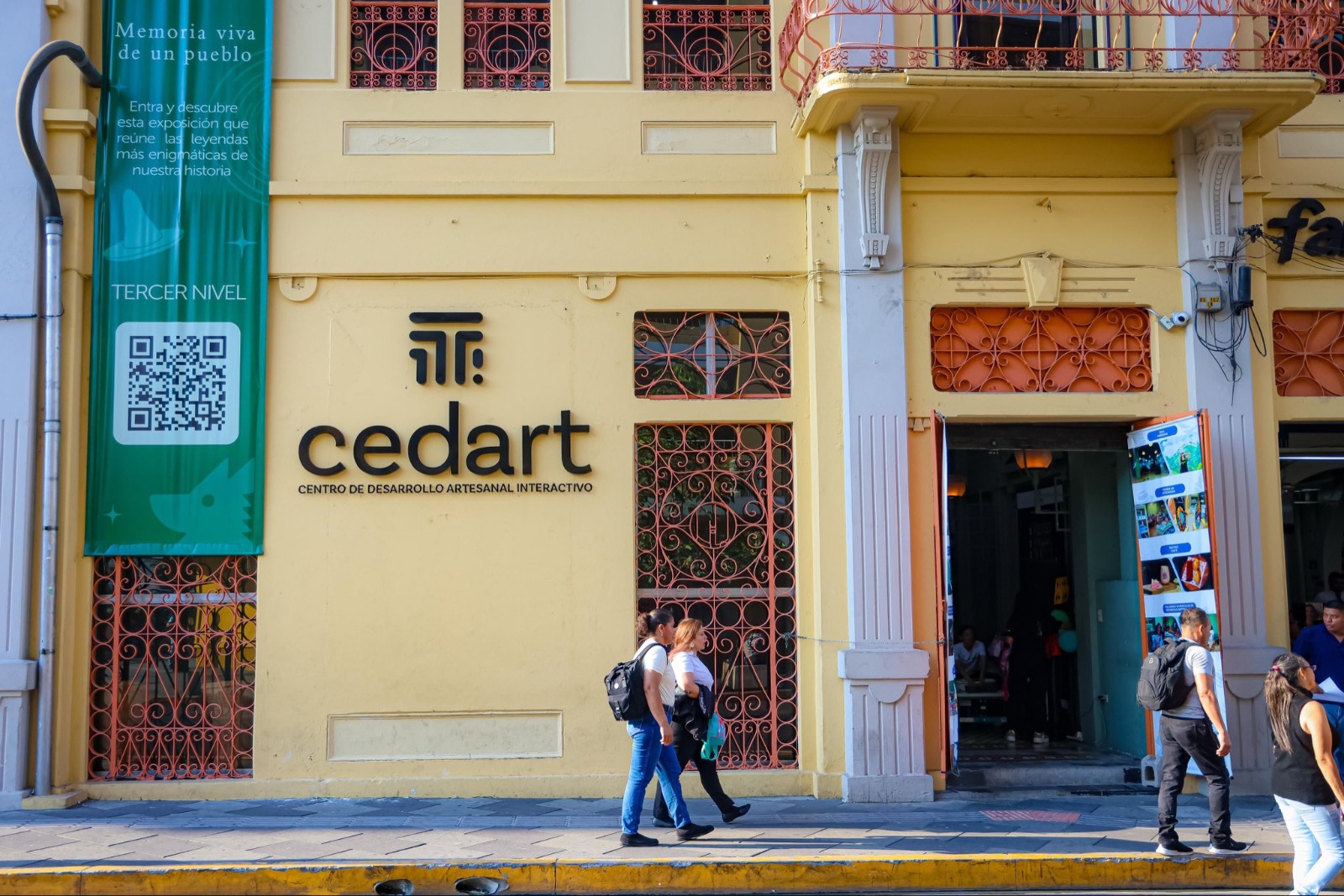 Cedart celebra su primer aniversario como vitrina de la artesanía salvadoreña