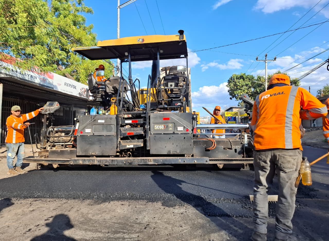 En la etapa final la renovación de 5.2 kilómetros de la Ruta Militar en La Unión