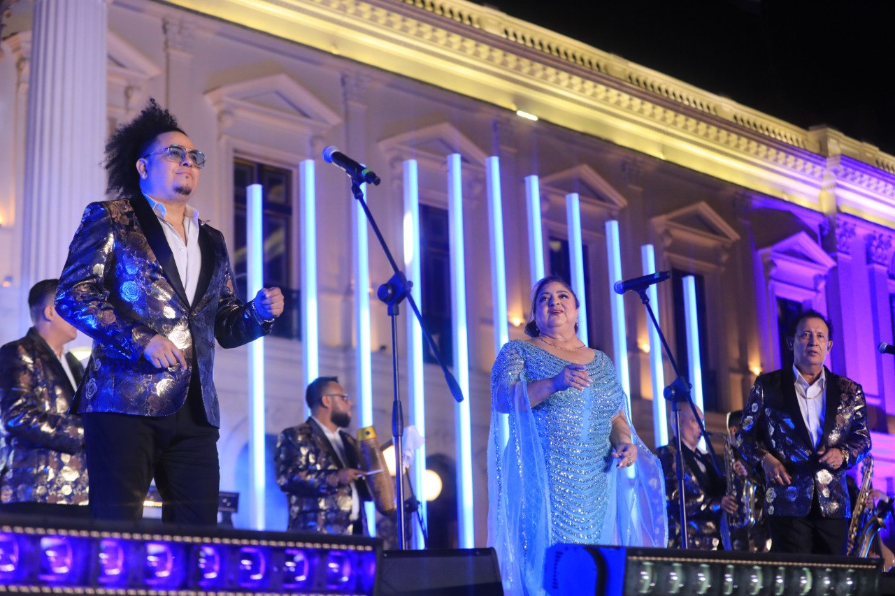 Los Hermanos Flores graban su paso por Coachella