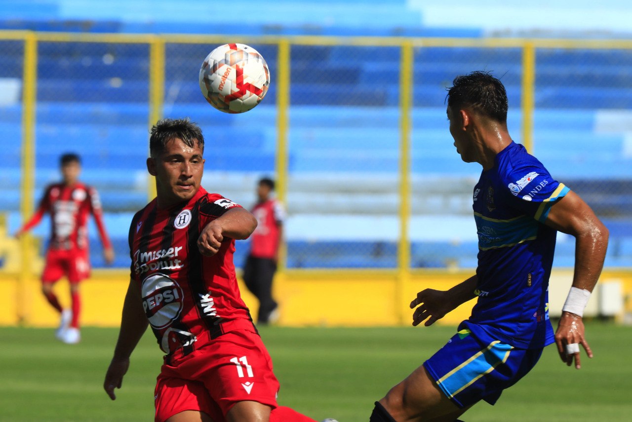 Zacatecoluca cae ante el Hércules y vuelve al sótano de la tabla acumulada