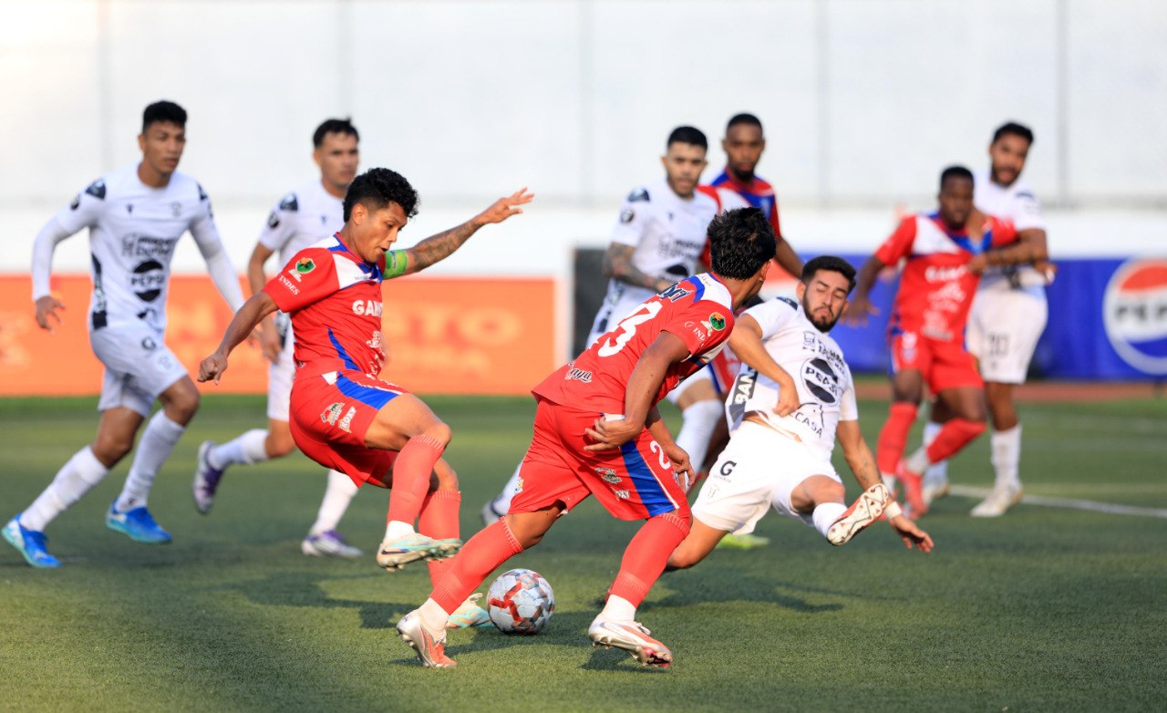 Hércules se acalambra en la última jugada y cede puntos ante Firpo