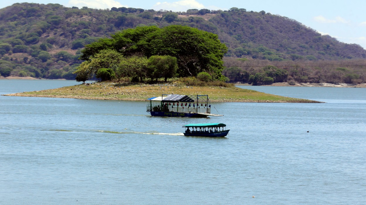 Del alto riesgo a la tranquilidad turística de Suchitoto