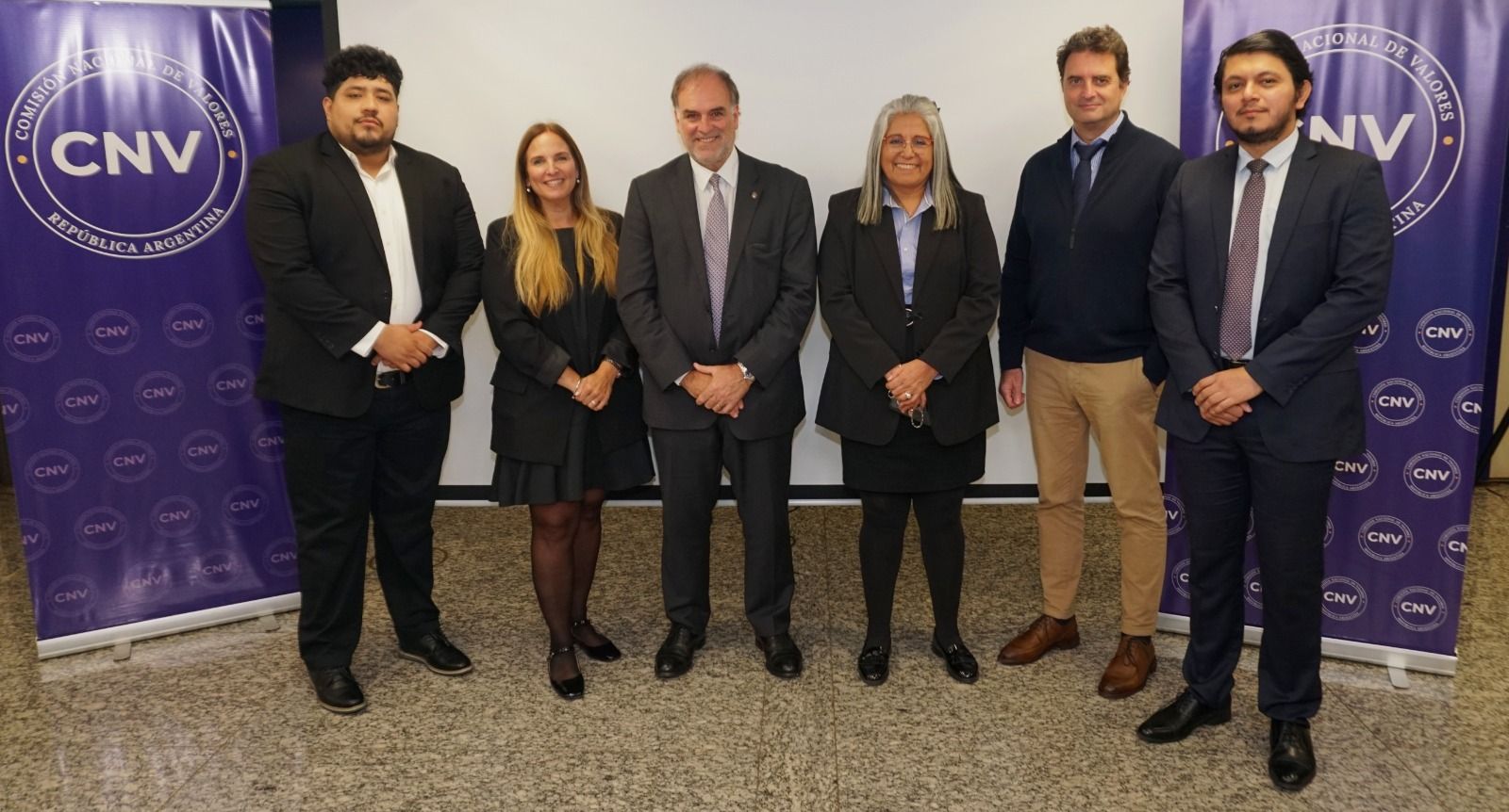CNAD de El Salvador capacitó a reguladores de Argentina en tokenización