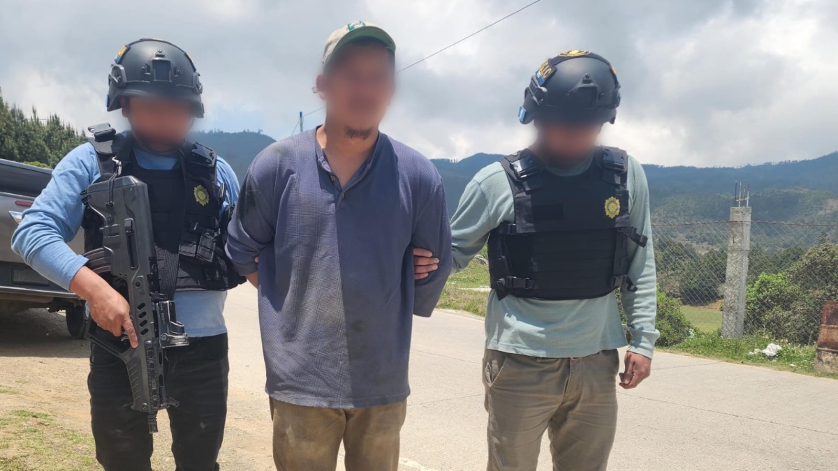 Salvadoreño que reclutaba terroristas para la MS es detenido en Guatemala y entregado al país