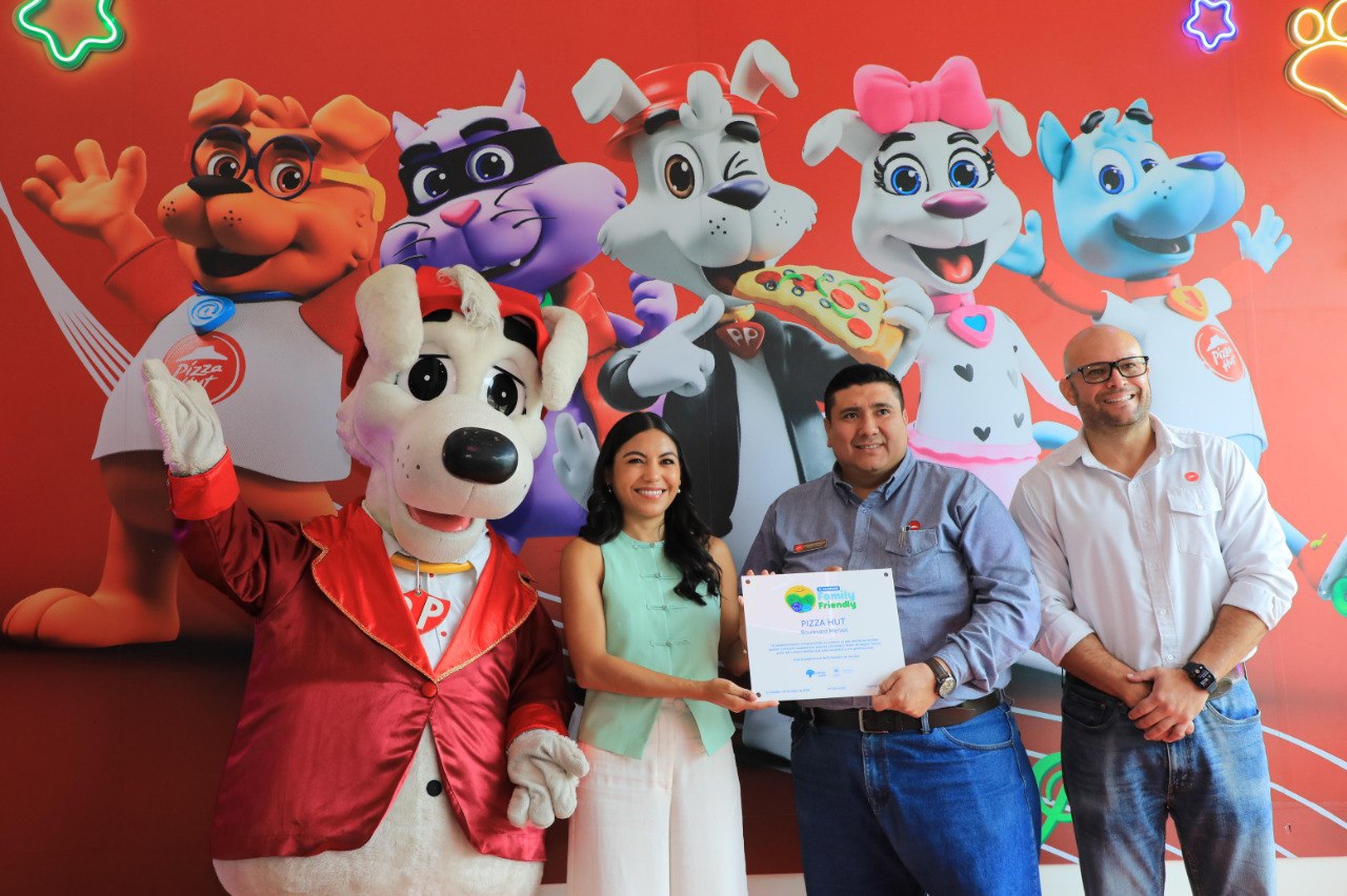 Pizza Hut recibe el Sello Family Friendly en tres de sus sucursales
