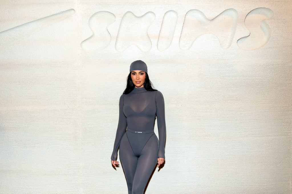 Cocaína oculta en un cargamento de la marca de Kim Kardashian en Reino Unido