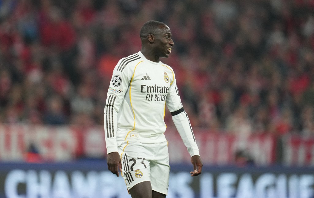 El jugador del Real Madrid Mendy podría estar varios meses de baja por nueva lesión