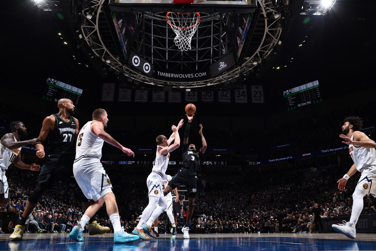 Los Nuggets de Jokic caen eliminados ante Minnesota en primera ronda de playoffs
