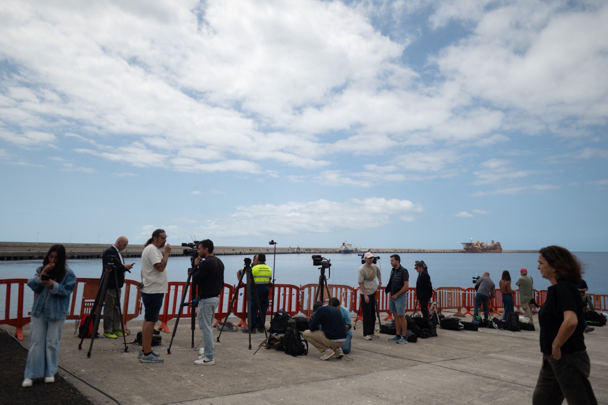 Las Canarias se preparan para la llegada del crucero con brote de hantavirus