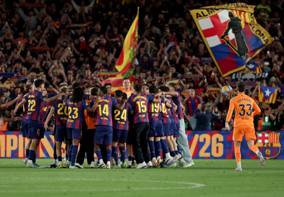El Barcelona se proclama campeón de la Liga española tras ganar al Real Madrid