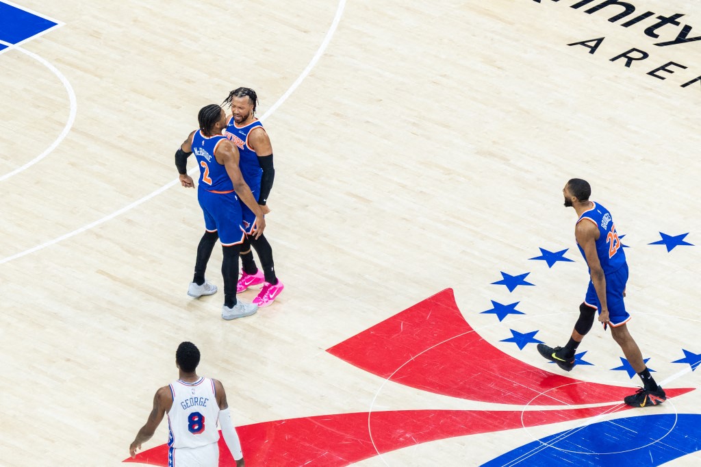 Los Knicks barren a los Sixers y avanzan por segundo año al hilo a las finales del Este