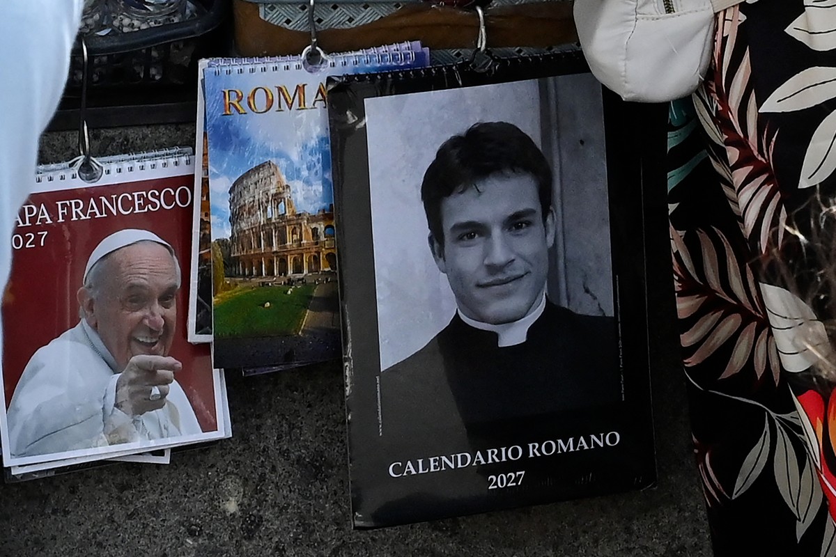 La estrella del calendario de «sacerdotes sexis» de Roma nunca fue cura