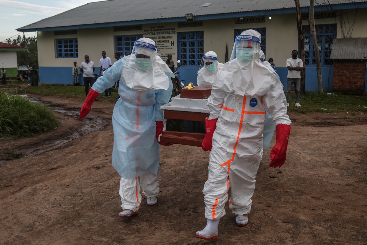 Epidemia del virus del ébola amenaza a 10 países africanos