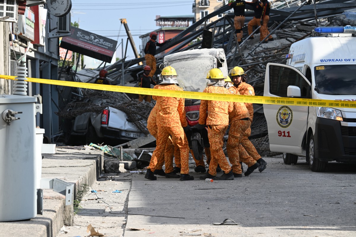 Diecinueve personas podrían estar atrapadas tras el derrumbe de un edificio en Filipinas