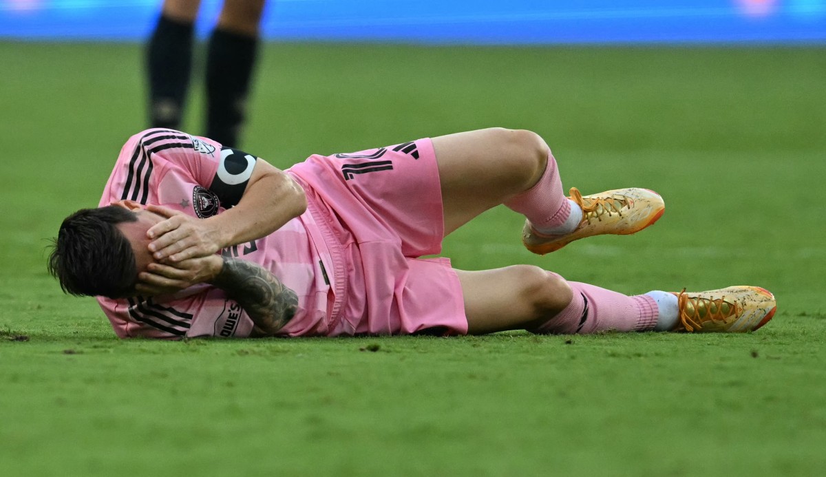 ¡Alerta! Messi abandona el campo con aparentes molestias en último partido en MLS antes del Mundial