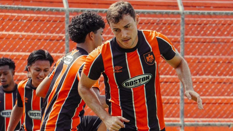 Águila tiene una motivación extra