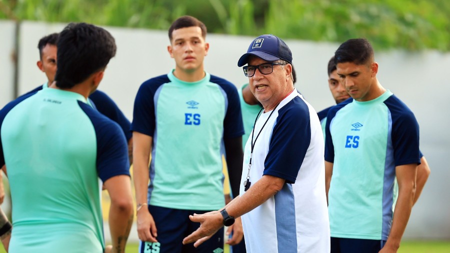 Bolillo Gómez depuró la lista para los amistosos ante Corea y Qatar