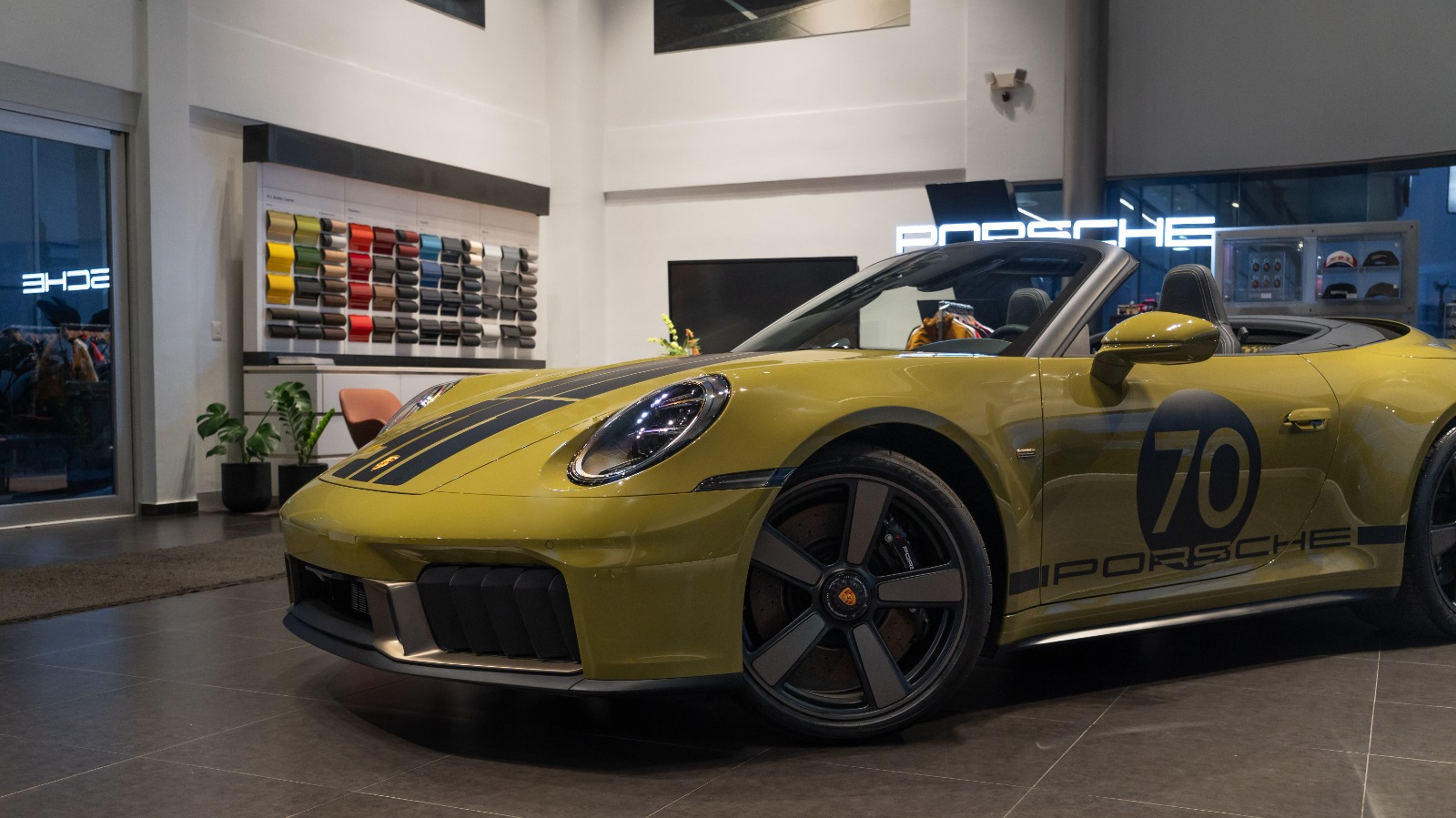 Porsche presenta en El Salvador el exclusivo 911 Spirit 70, inspirado en estética retro