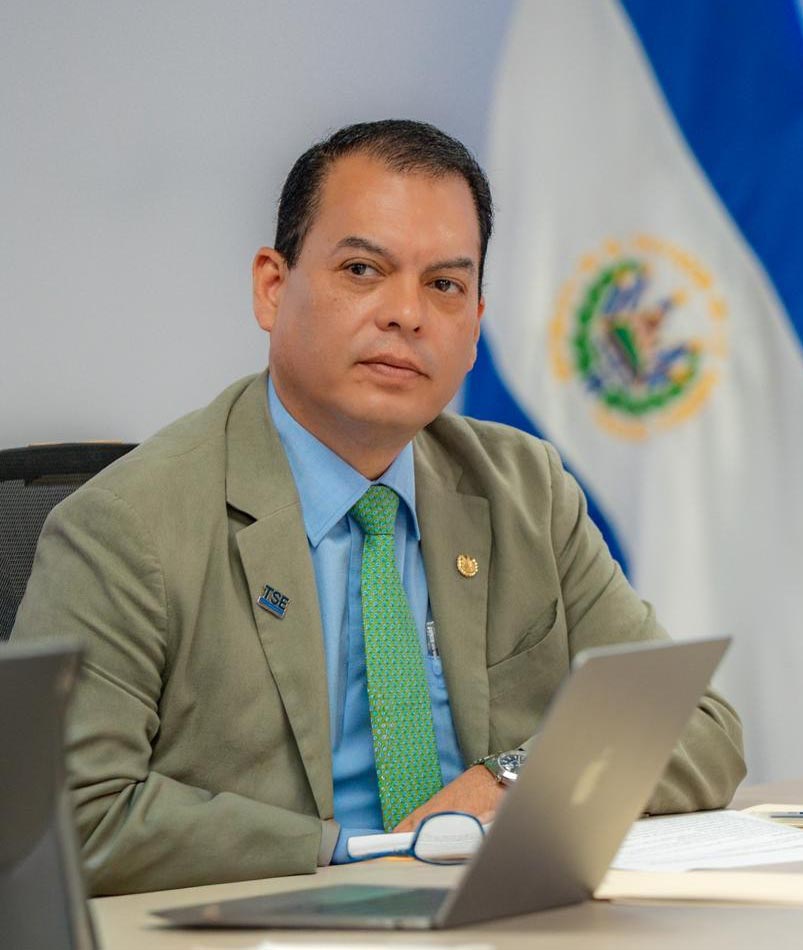 Fallece Francisco Rubén Alvarado, magistrado propietario del TSE
