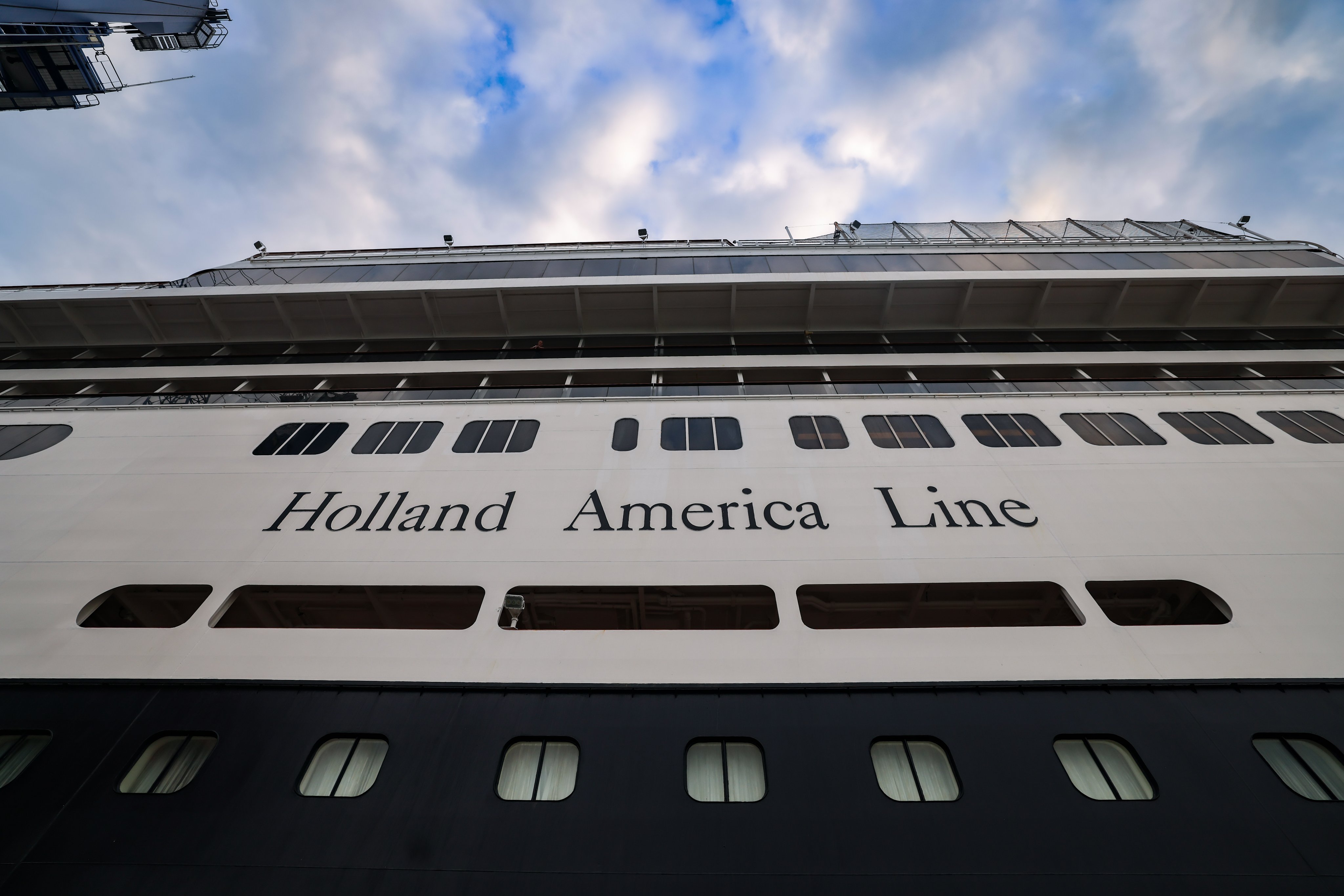 Crucero Volendam llegó a El Salvador