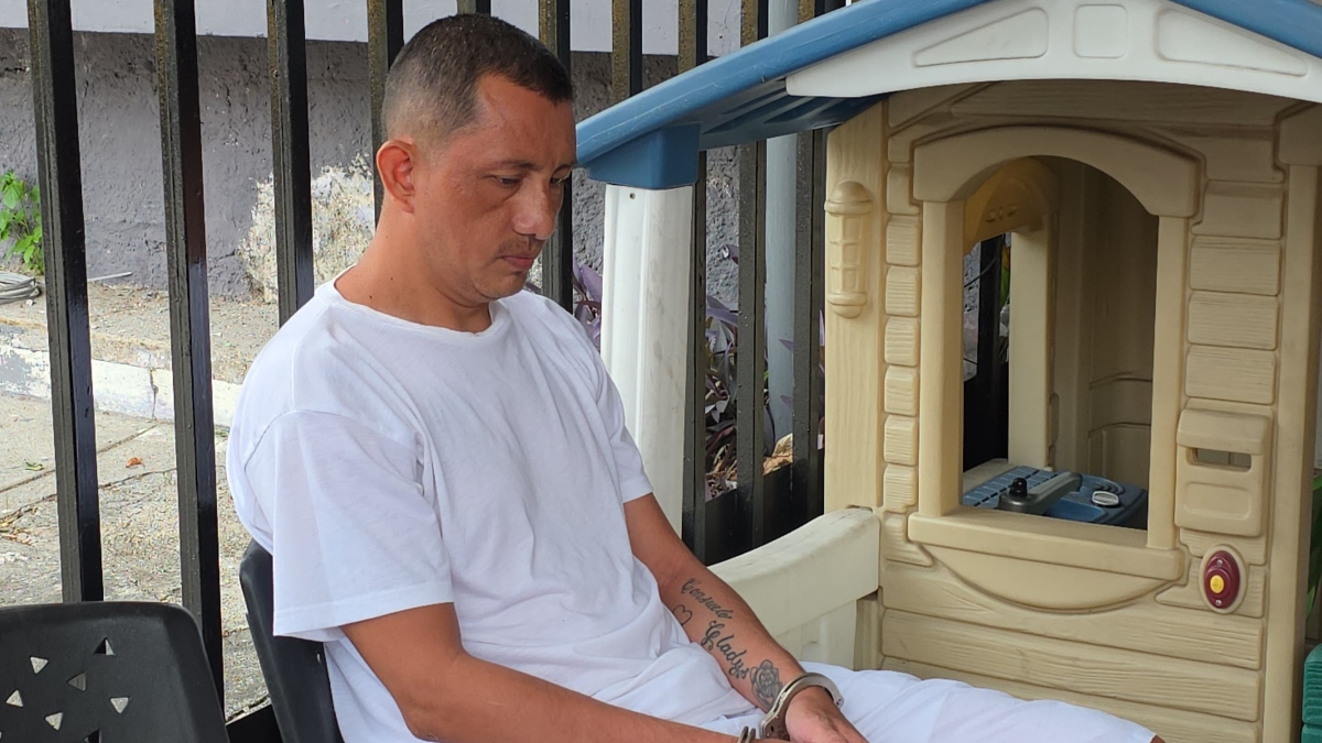 Acusado de feminicidio enfrentará juicio en San Salvador