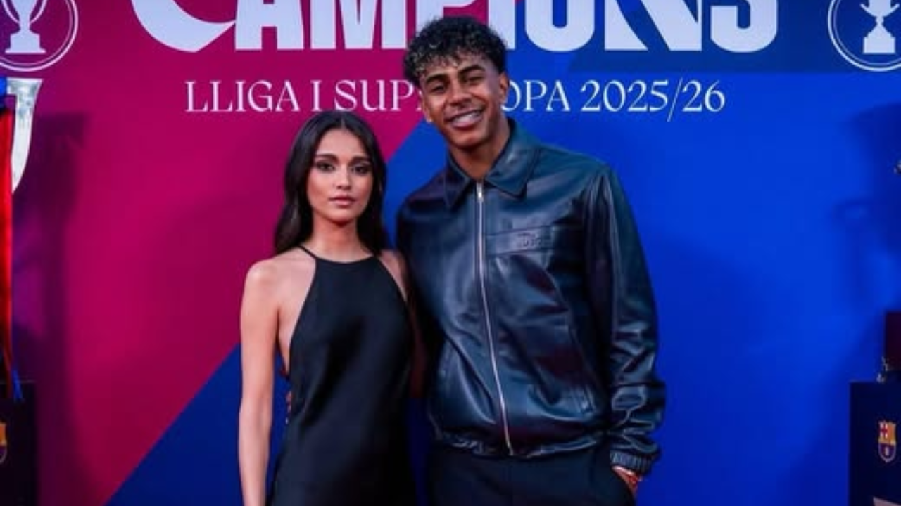 ¿Lamine Yamal con nueva novia? El delantero del Barcelona aparece junto a la influencer Inés García en celebración del título de LaLiga