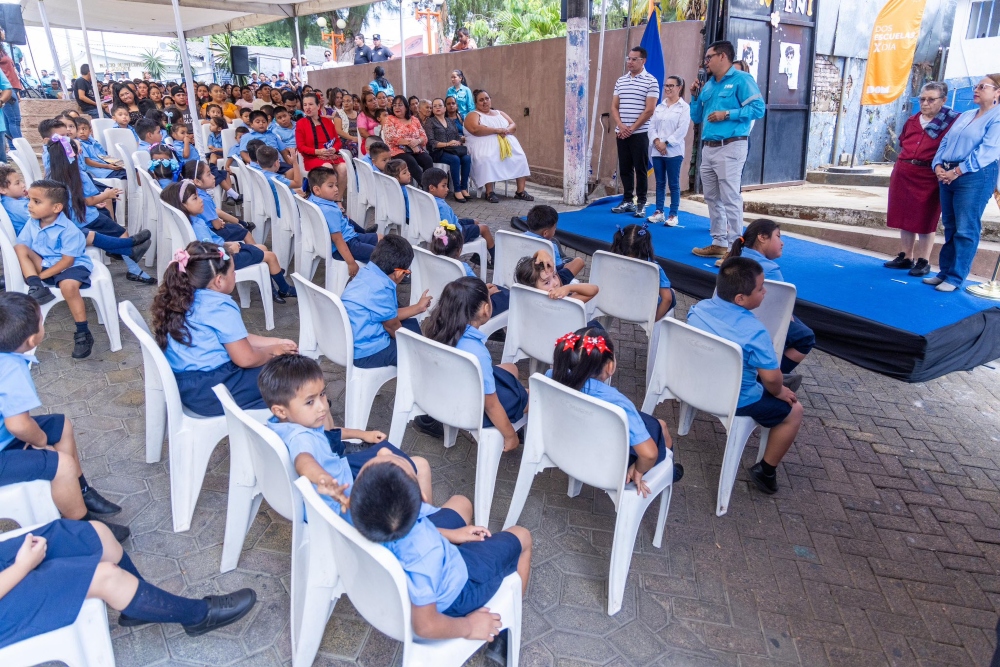 Los niños de Jayaque serán beneficiados con nueva escuela