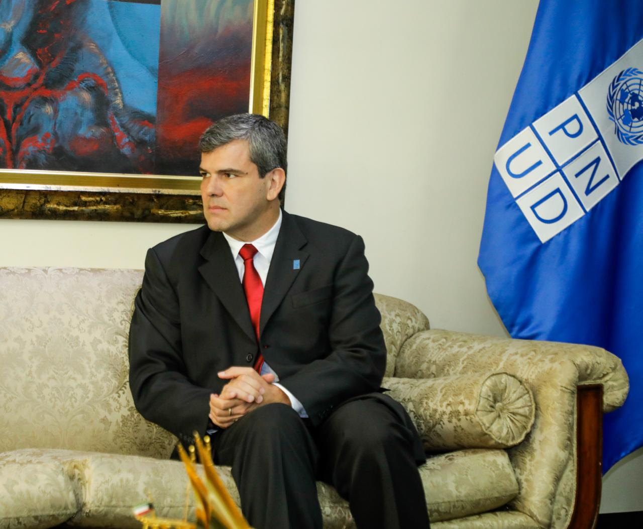 El Salvador y Costa Rica compartirán experiencia en seguridad y desarrollo