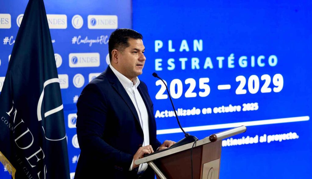Presidente del INDES compartió sus lineamientos de trabajo