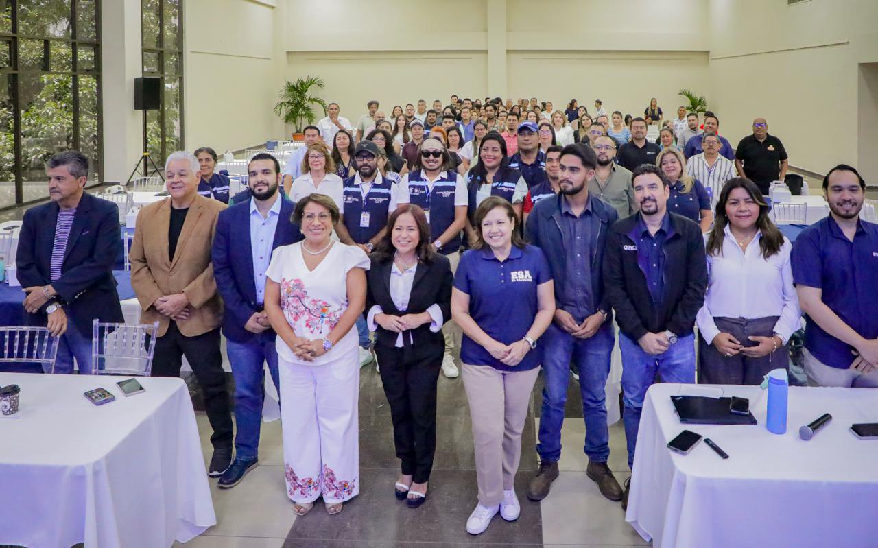 Gobierno de El Salvador fortalece el tejido productivo del sector turismo
