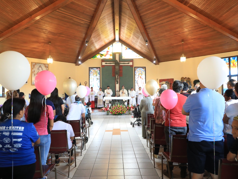 Hogar Padre Vito Guarato conmemora su 40 aniversario con misa de acción de gracias
