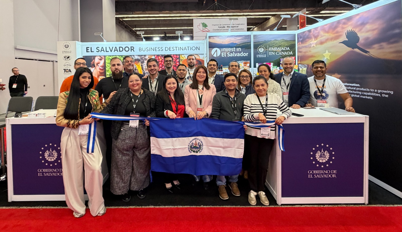 El Salvador destaca en feria de alimentos y bebidas en Canadá