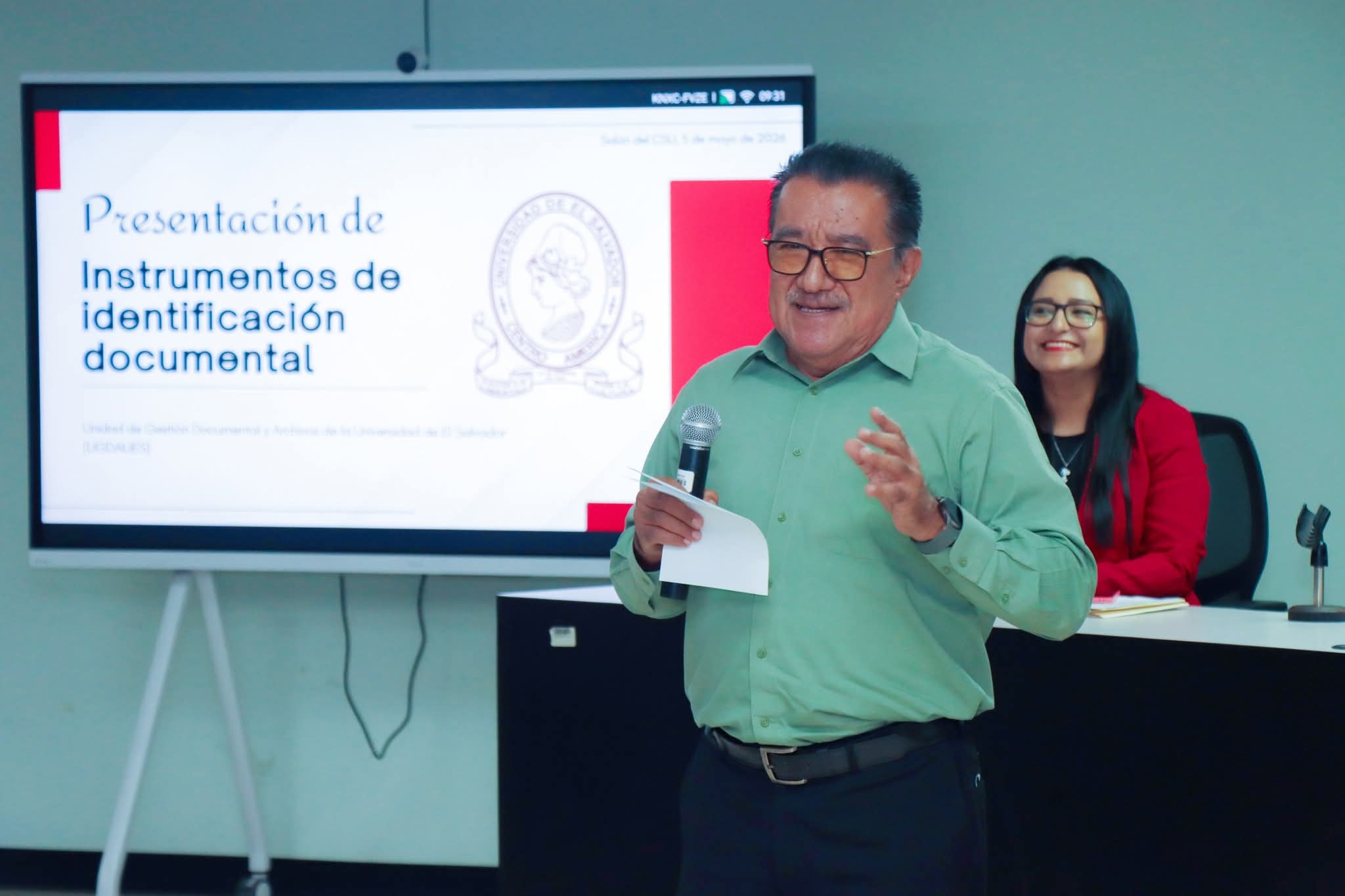 La UES fortalece el resguardo de la información institucional