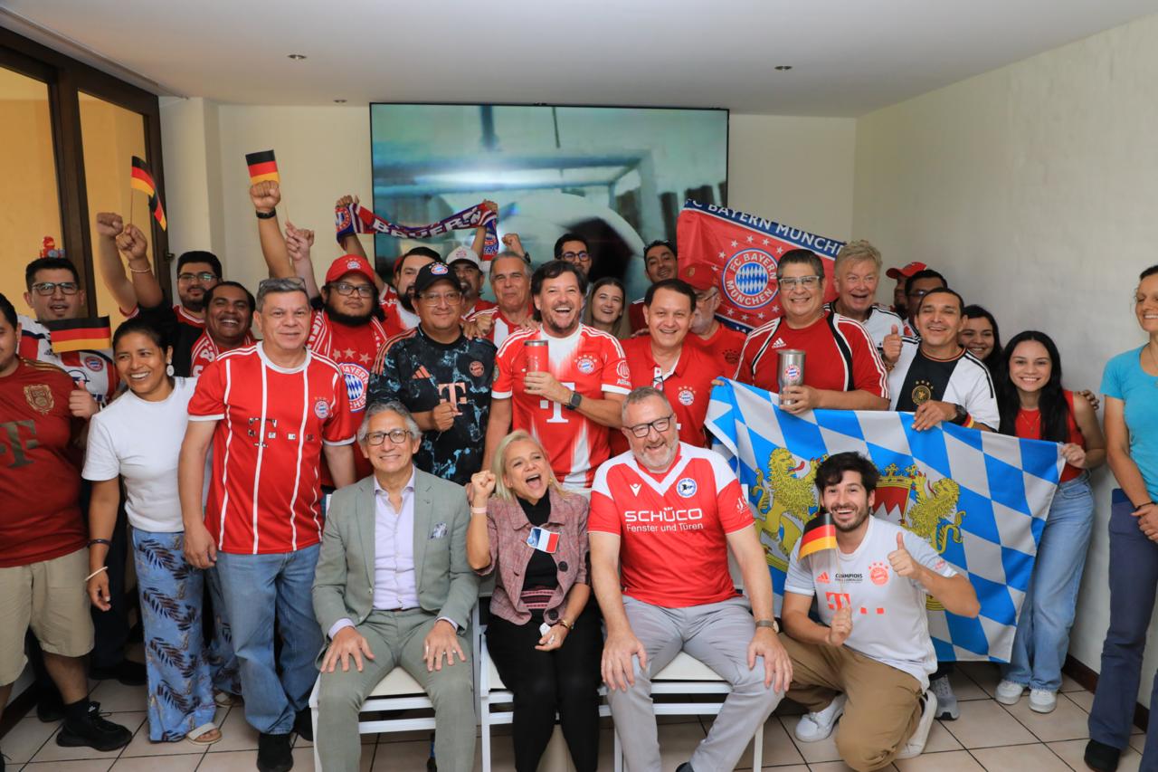 Un Allianz Arena en El Salvador