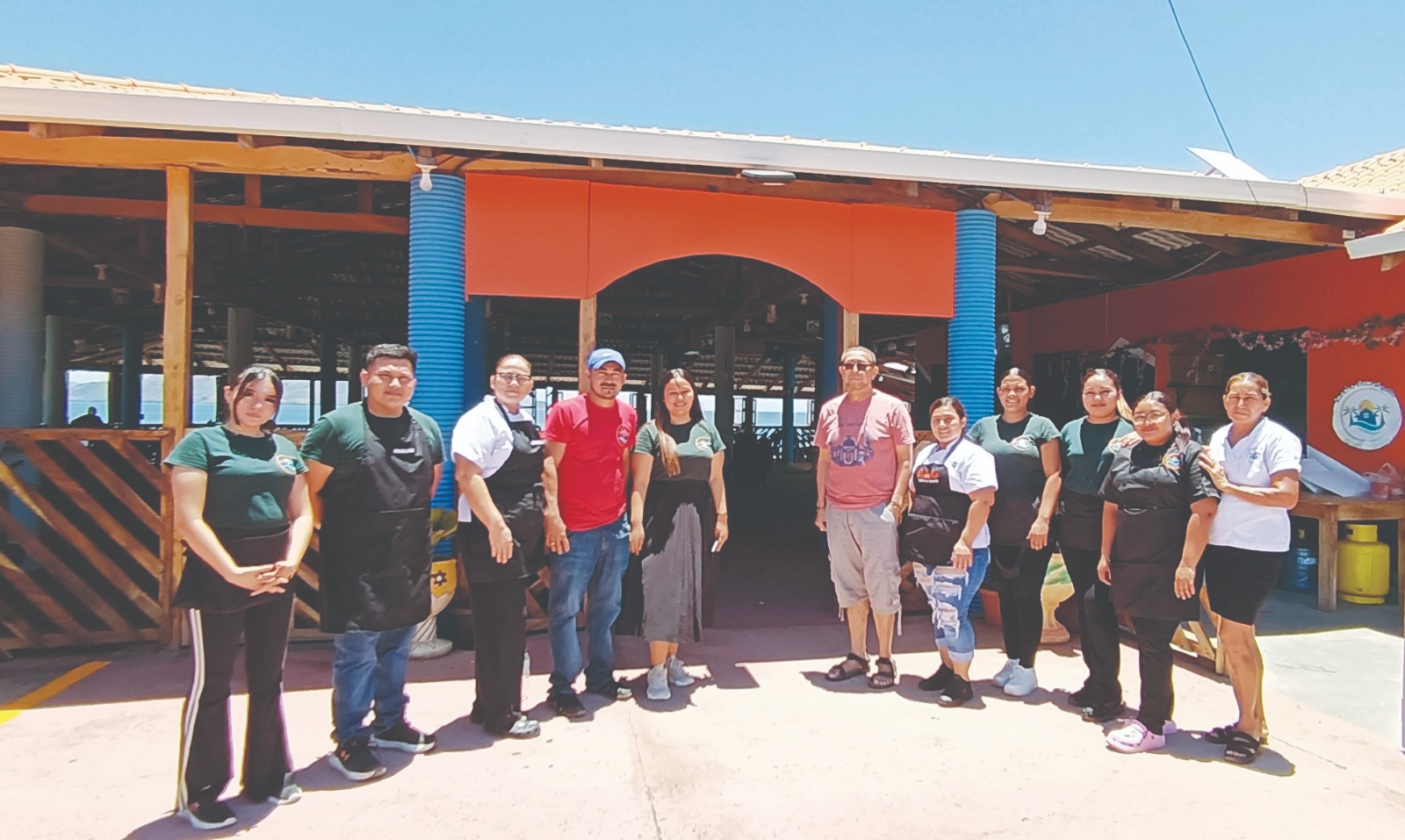 Salvadoreño residente en EE. UU. construye un rancho en la playa Chiquirín 