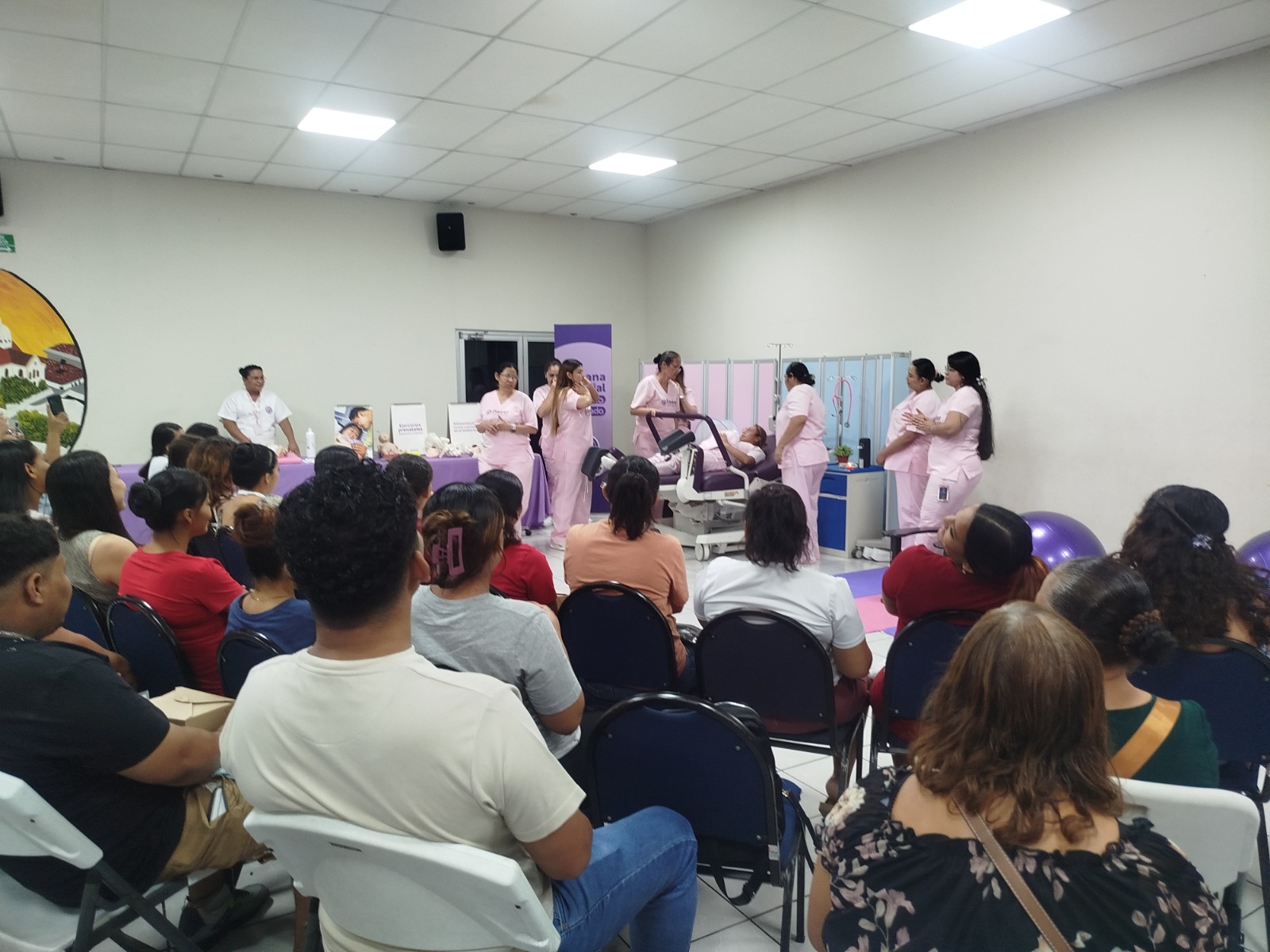 Desarrollan talleres para embarazadas y sus familias en San Miguel