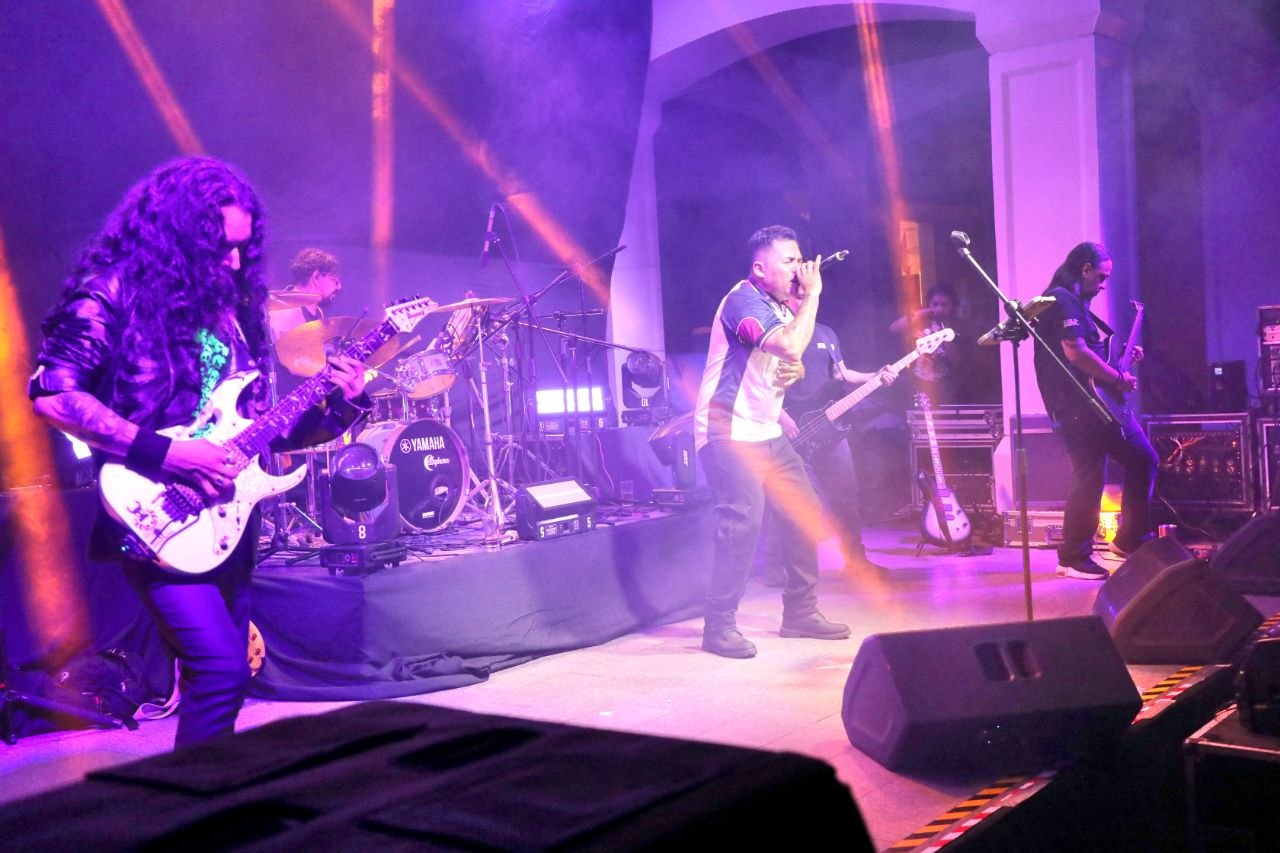 Salvadoreños festejaron los 50 años de Iron Maiden