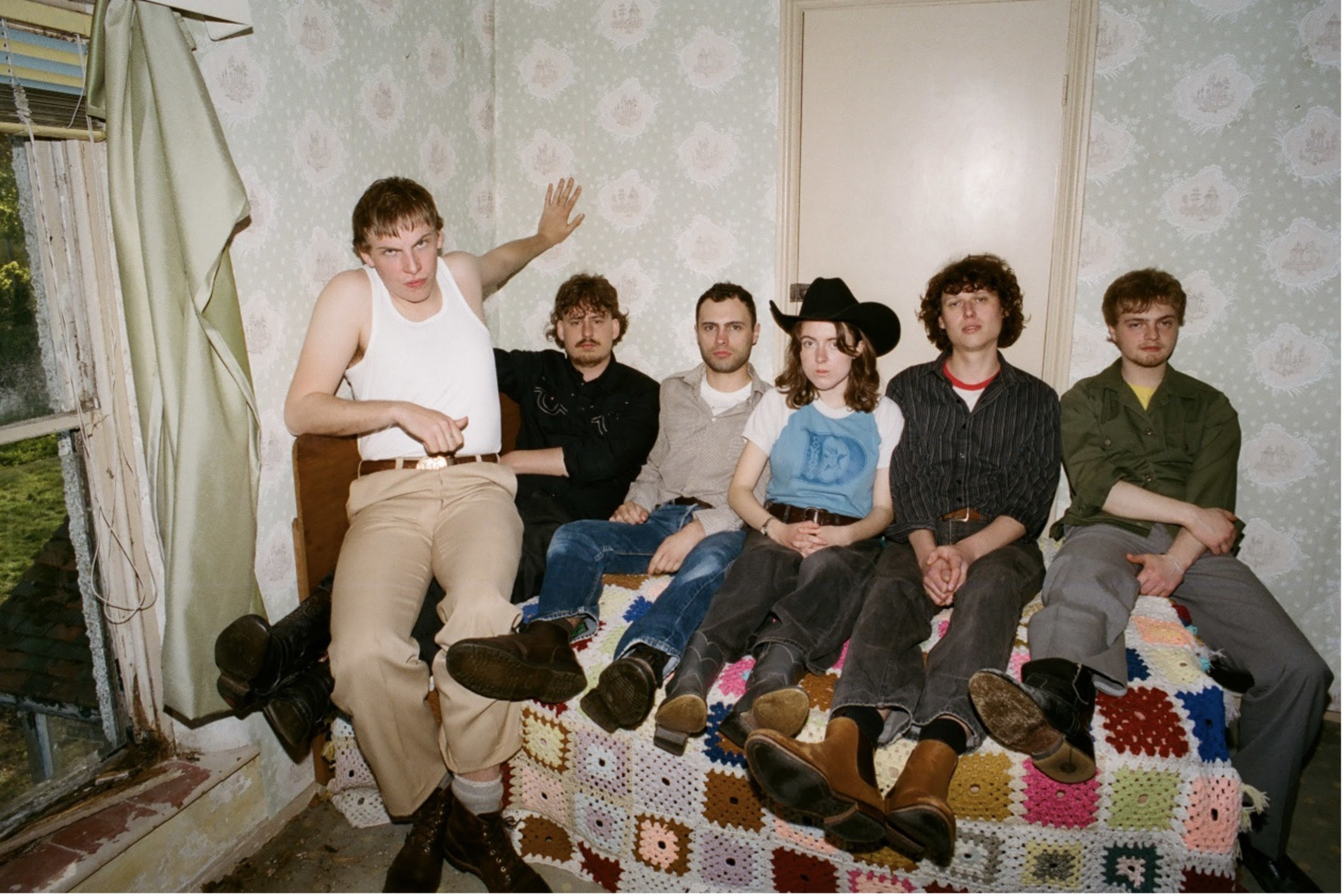 FAT DOG vuelve con el explosivo sencillo «Go F*** Urself» y anuncia gira por Europa