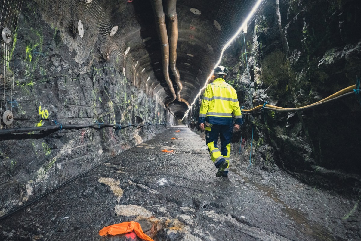 Finlandia avanza en su plan de almacenar bajo tierra el combustible nuclear gastado y radiactivo