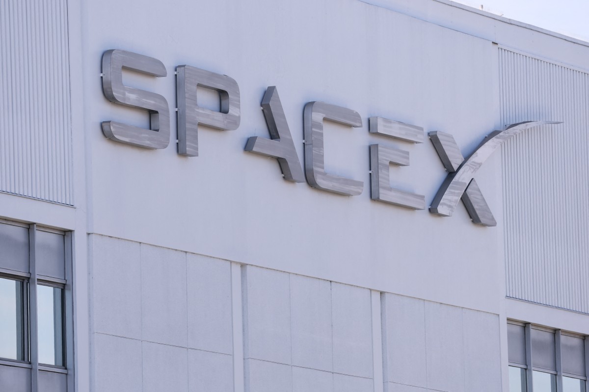 SpaceX firma megacontrato con Google antes de su salida a bolsa