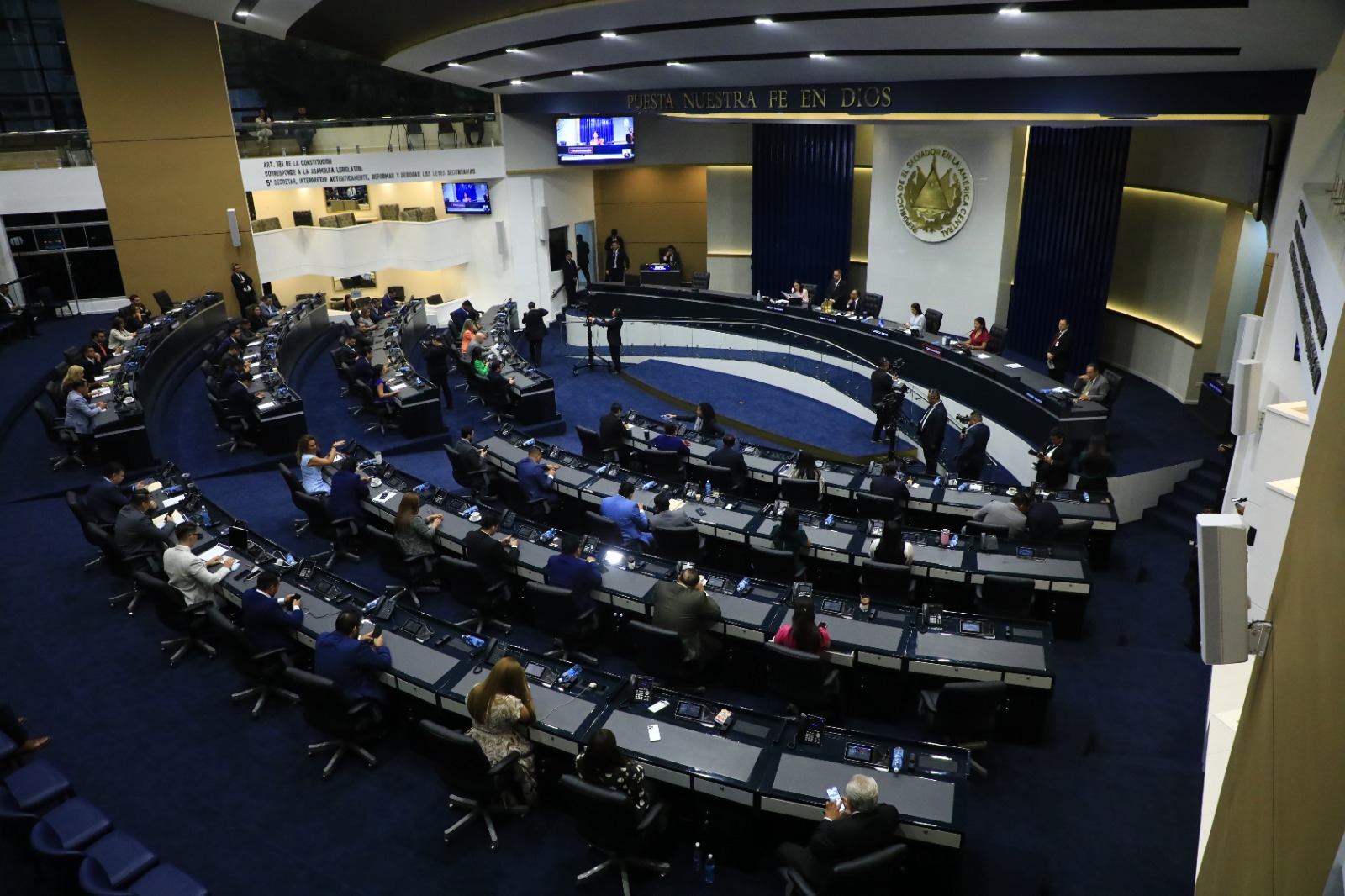 Tribunal Supremo Electoral oficializa distribución de curules legislativas