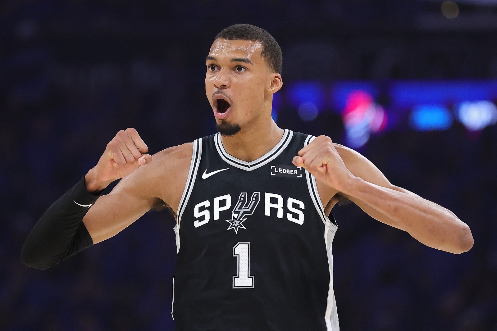 La NBA veta de por vida al aficionado que irrumpió en las Finales por una selfie